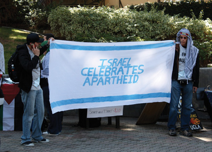 Israeli Apartheid Week, May 2010, University of California, Los Angeles campus. (Courtesy of AMCHA Initiative.)