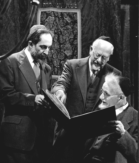Chancellor Louis Finkelstein, Professor Mordecai M. Kaplan, and librarian Alexander Marx at The Jewish Theologial Seminary, early 1950s. (Photo by Gjon Mili/The LIFE Picture Collection/Getty Images.)