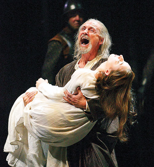 Photo of performance of King Lear at the Stratford Festival in Ontario.