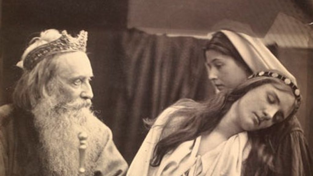 Hidden Faces and Dark Corners: <i>Megillat Esther</i> and <i>Measure for Measure</i>